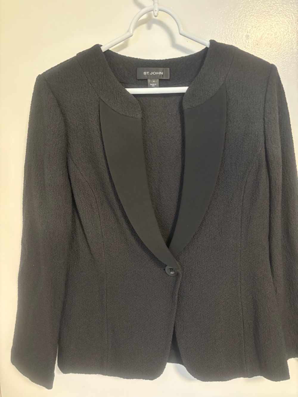 St. John Black Knit Shawl-Collar Single-Button Blazer